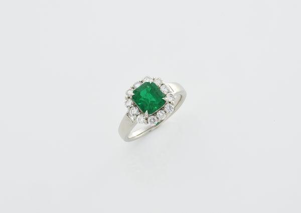 1.87 ct Muzo Vivid Green Emerald Ring