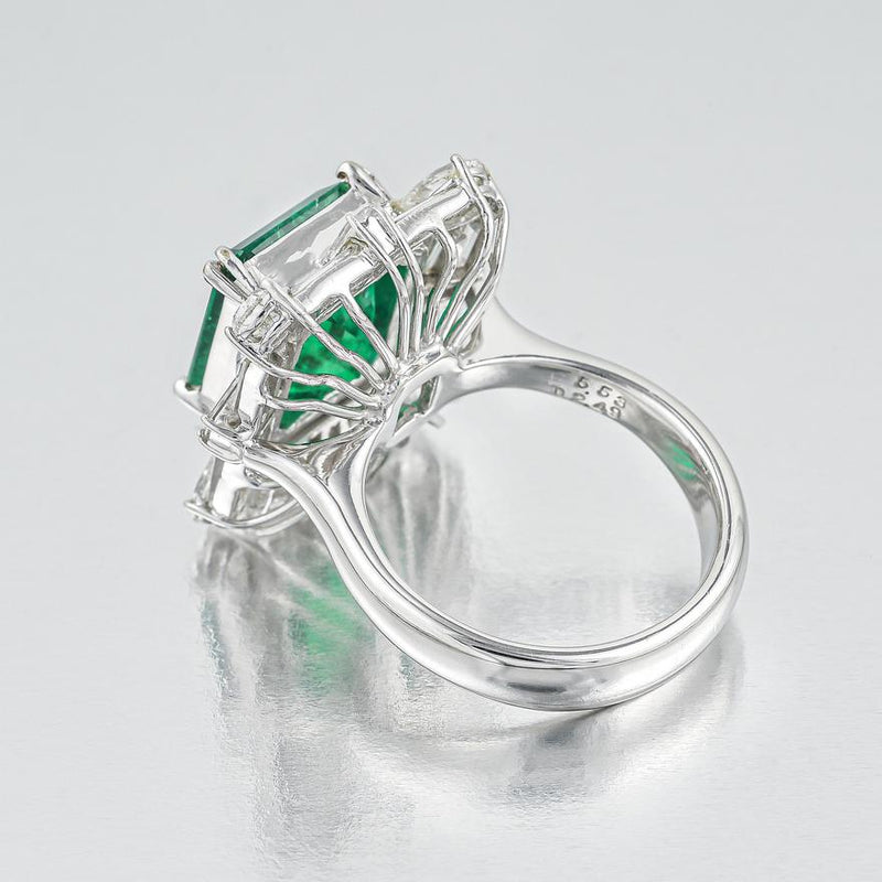 5.53 ct Muzo Vivid Green Emerald Ring